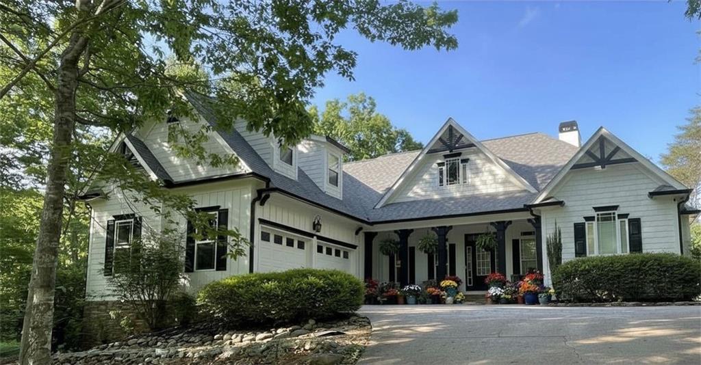 44 Paschal Court