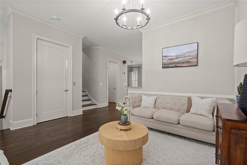 705 Abbington River Lane, Atlanta, Georgia image 9