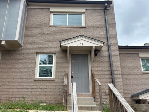 Townhouse For Sale - 2604 Campbellton Road #C7<br/> Atlanta, GA 30311