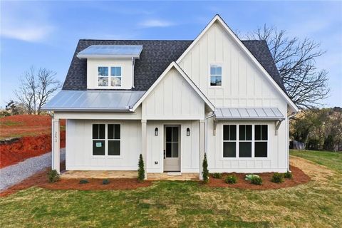 253 Northridge Road Ball Ground GA 30107