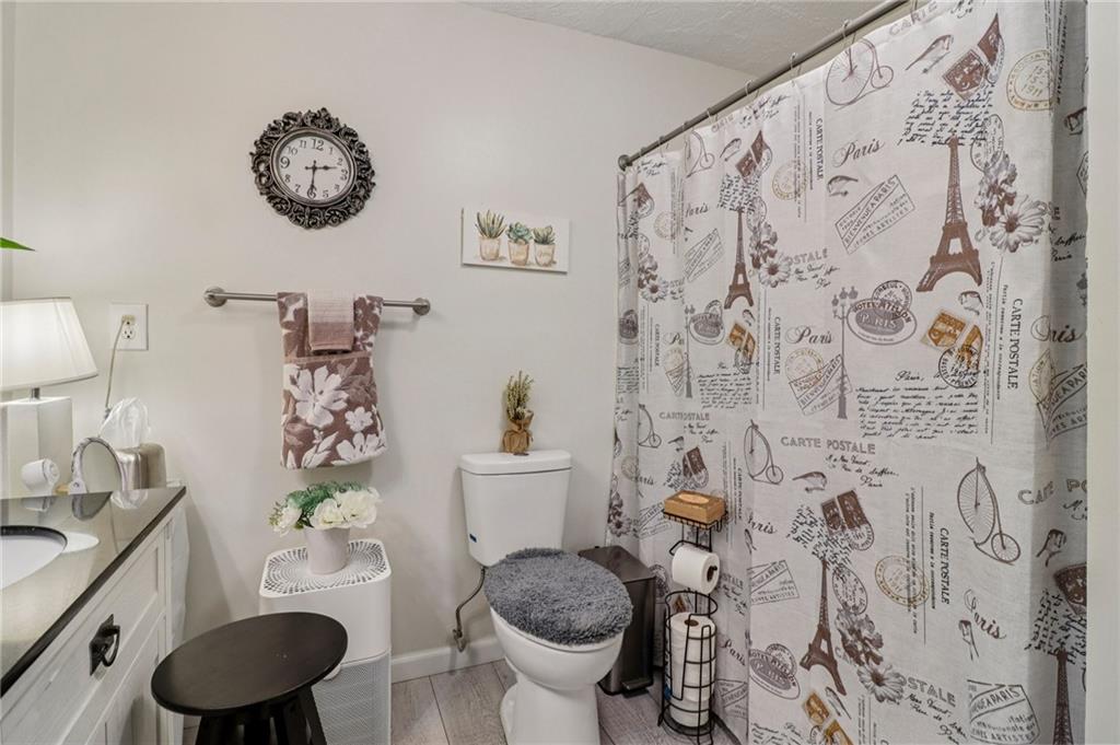 Bentley Ridge - Residential