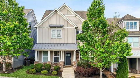 Photo of 2032 Stanfield Avenue NW, Atlanta, GA 30318 (MLS # 7758624)