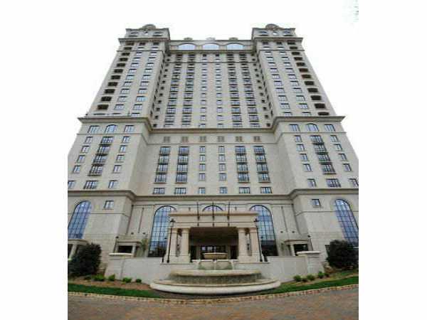 St Regis Residences - Residential