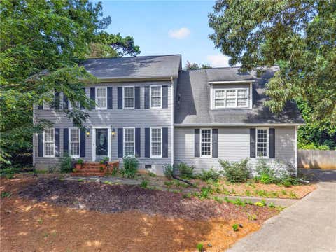 Homes For Sale - 206 Comstock Court<br/> Lawrenceville, GA 30044