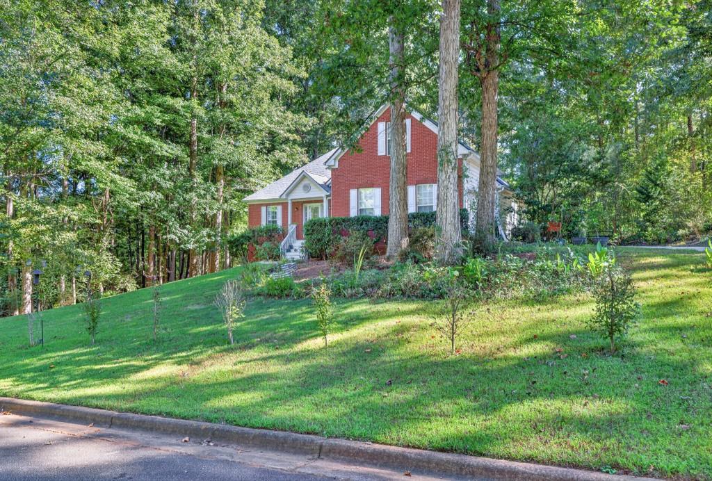 25 Lake Charles Court