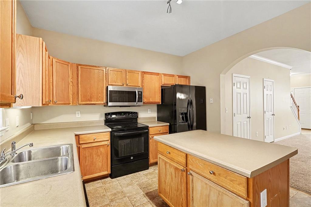 2161 Del Lago Circle NW