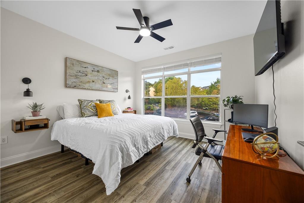 840 United Avenue SE 205