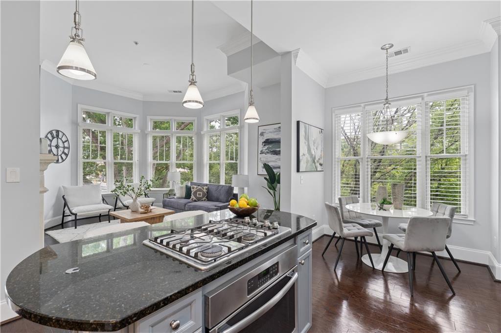 825 Highland Lane NE 1308