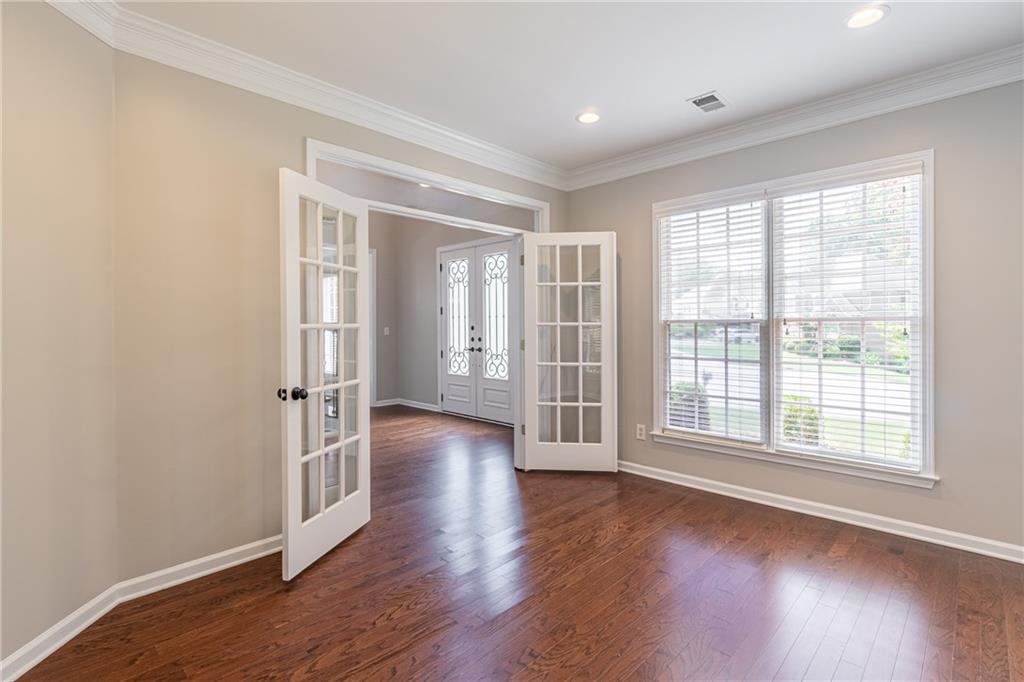 1165 Landover Crossing