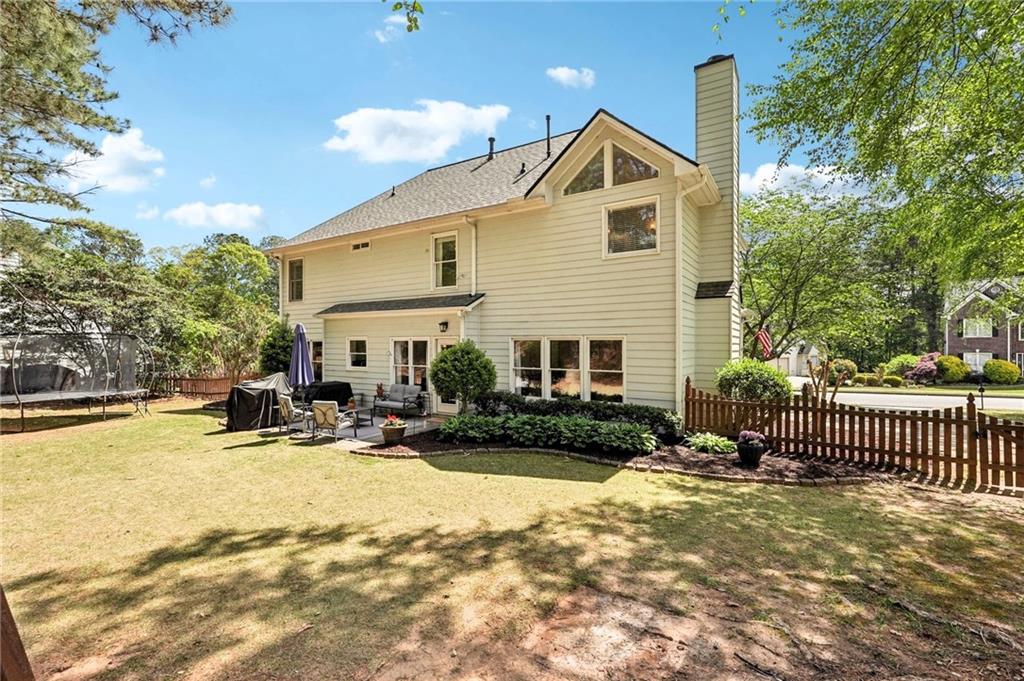 605 Silverberry Lane