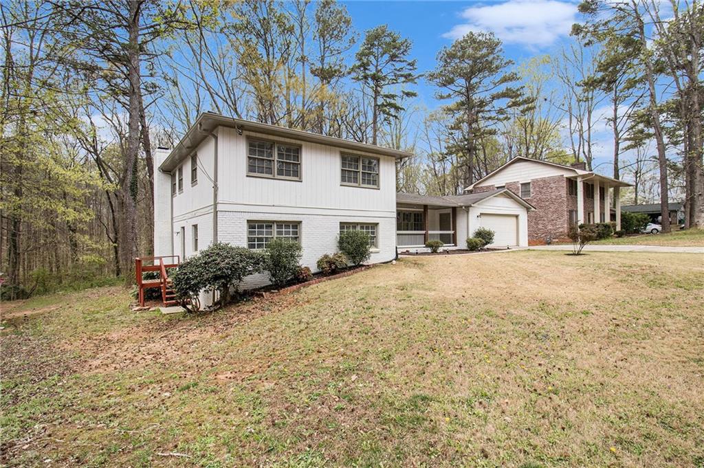 3221 Goldenchain Drive, Lithonia, Georgia image 27