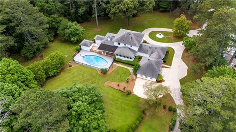 A home in Lilburn