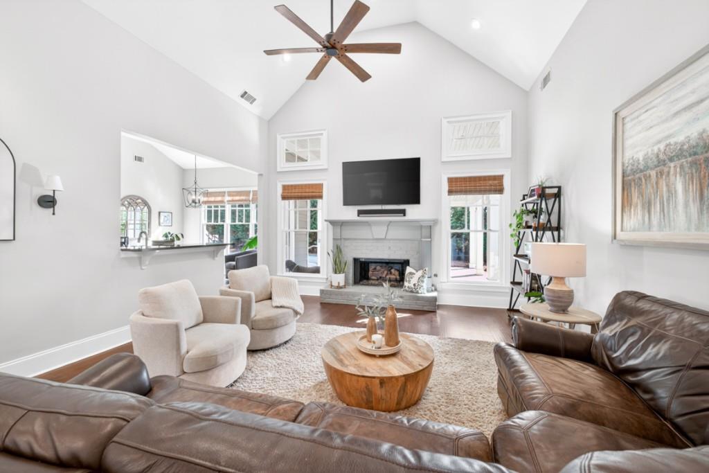 2869 Wild Rose Street