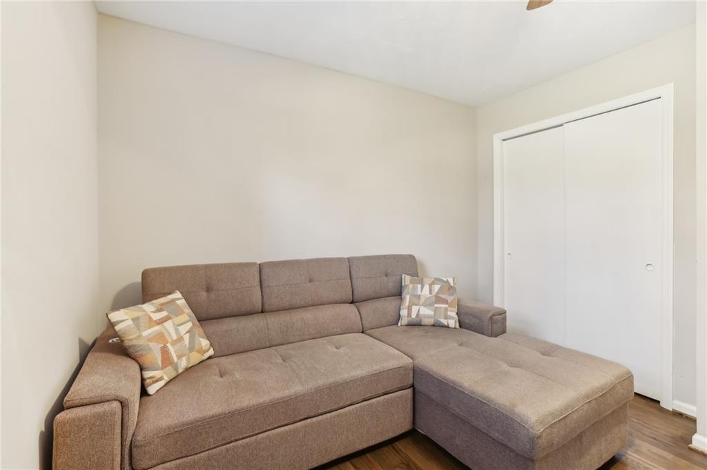 409 Katherine Lane, Woodstock, Georgia image 32