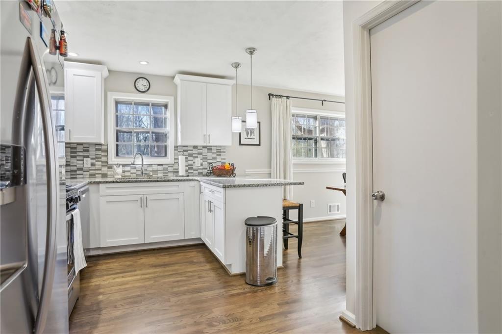 409 Katherine Lane, Woodstock, Georgia image 15