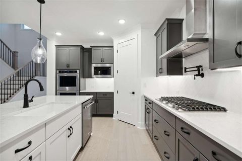 Homes For Sale - 2340 Ellis Mountain Drive<br/> Marietta, GA 30064