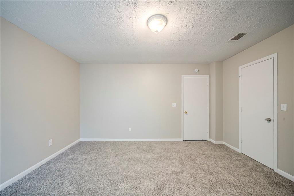 5500 Marbut Forest Way, Lithonia, Georgia image 10