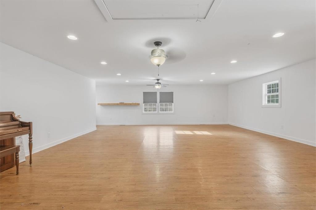 1491 Booze Mountain Road SE