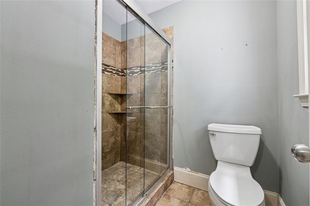 185 Hickory View Drive, Lawrenceville, Georgia image 13