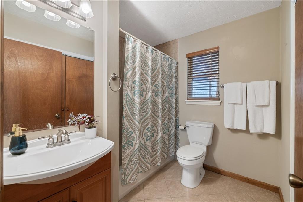 4062 Wildflower Lane, Tucker, Georgia image 24