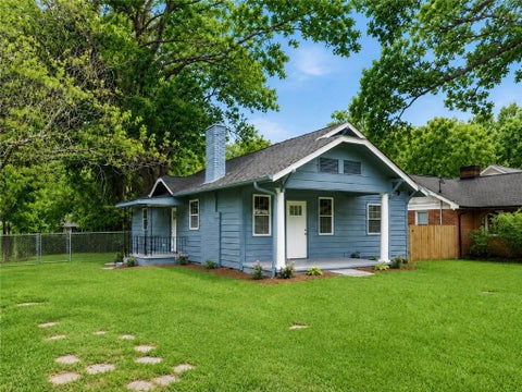 Homes For Sale - 726 Pearce Street<br/> Atlanta, GA 30310