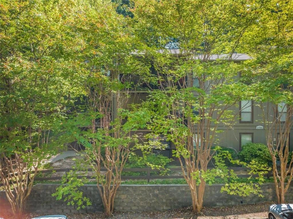 2707 Cumberland Court, Smyrna, Georgia image 8