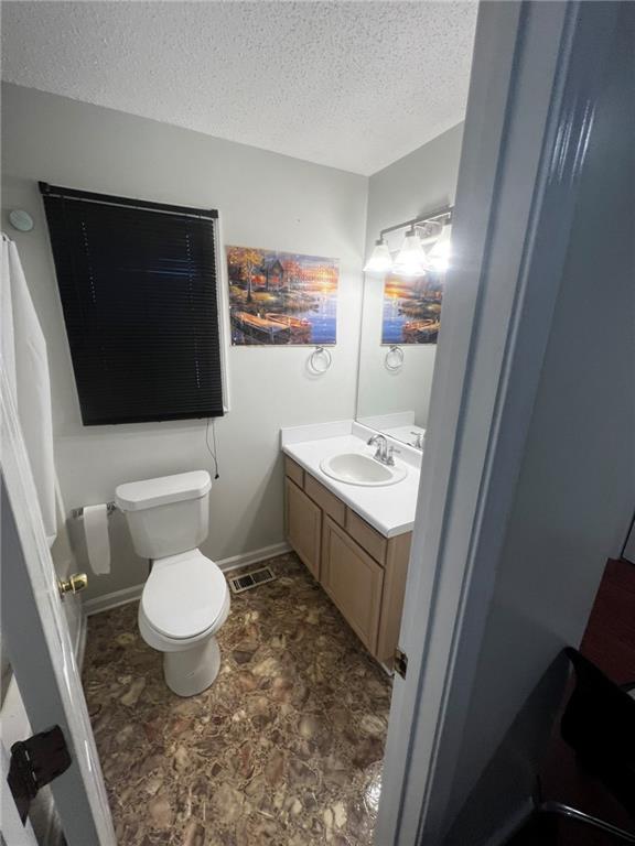 3523 Lehigh Way