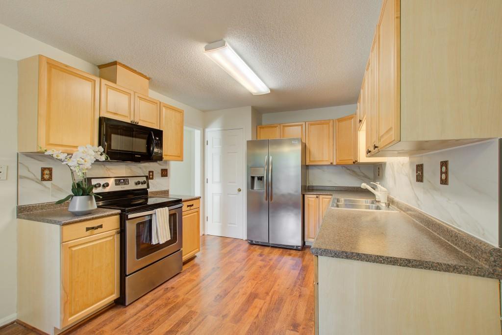202 Garden Court, Atlanta, Georgia image 10