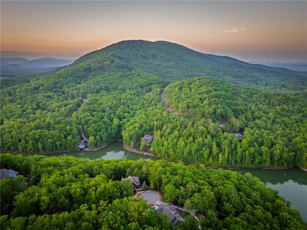 147 Lake Watch Point