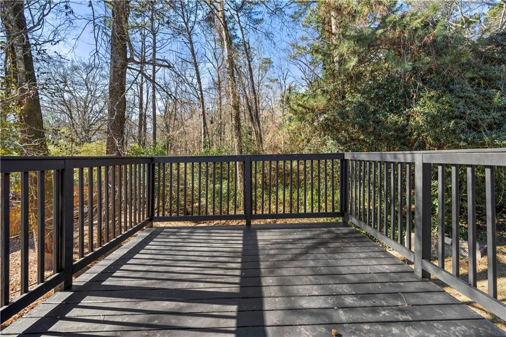 2277 Cloverdale Drive, Atlanta, Georgia image 11
