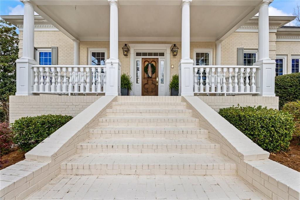 5727 Mountain Oak Drive