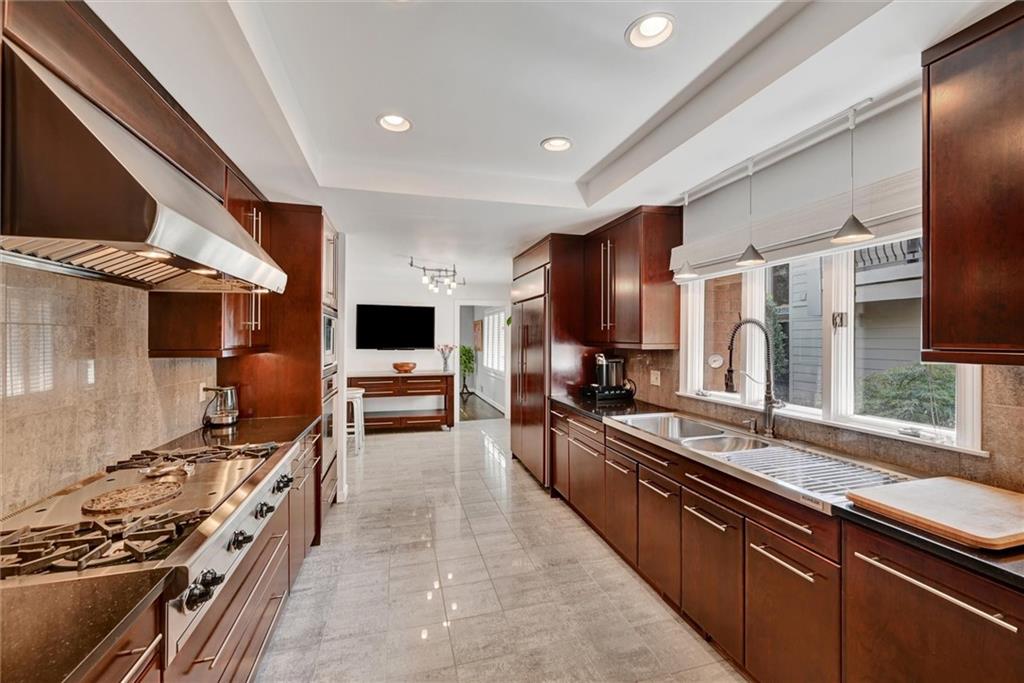 River Place - Residential