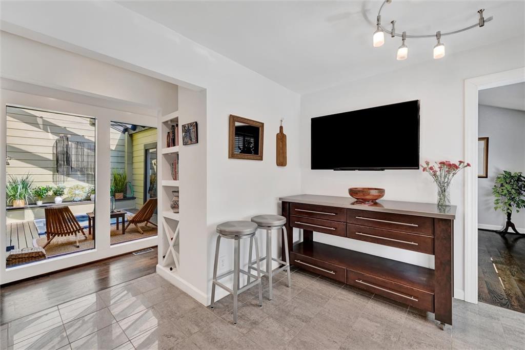 River Place - Residential