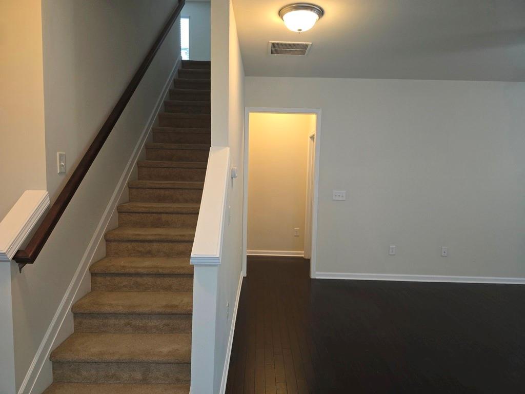 2948 Goldfinch Circle, Marietta, Georgia image 7