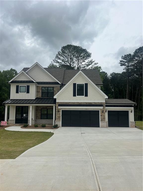 907 Bessie Court