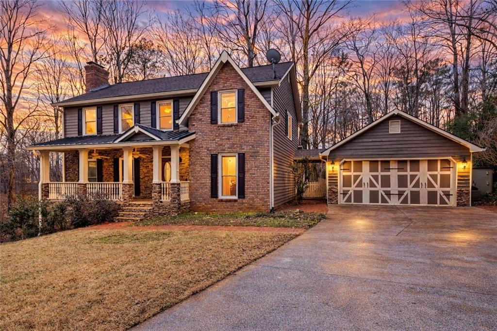 1114 Wind Hill Lane SW