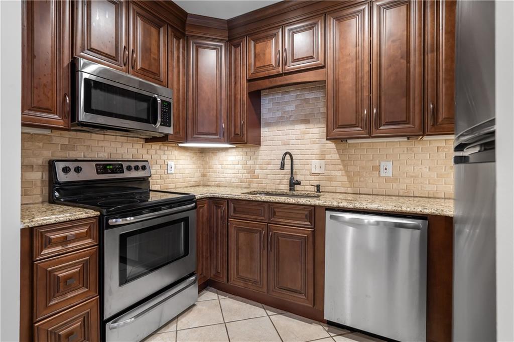1421 Peachtree Street NE 310