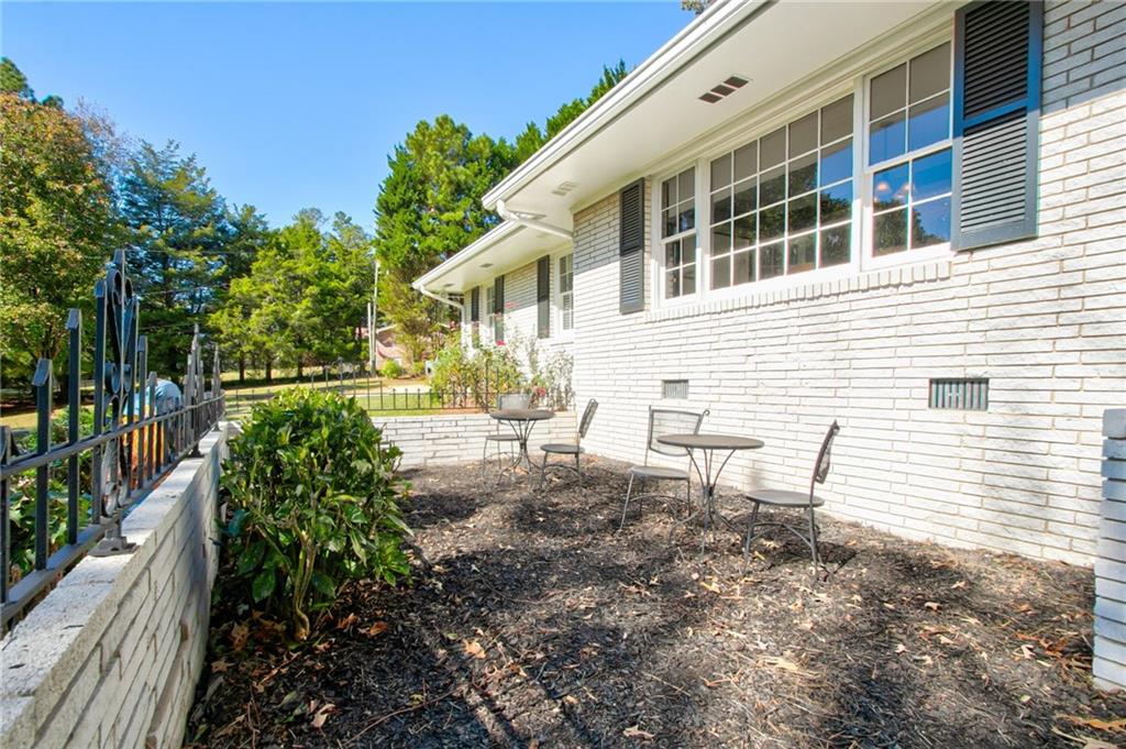 1656 Ewing Chapel Road