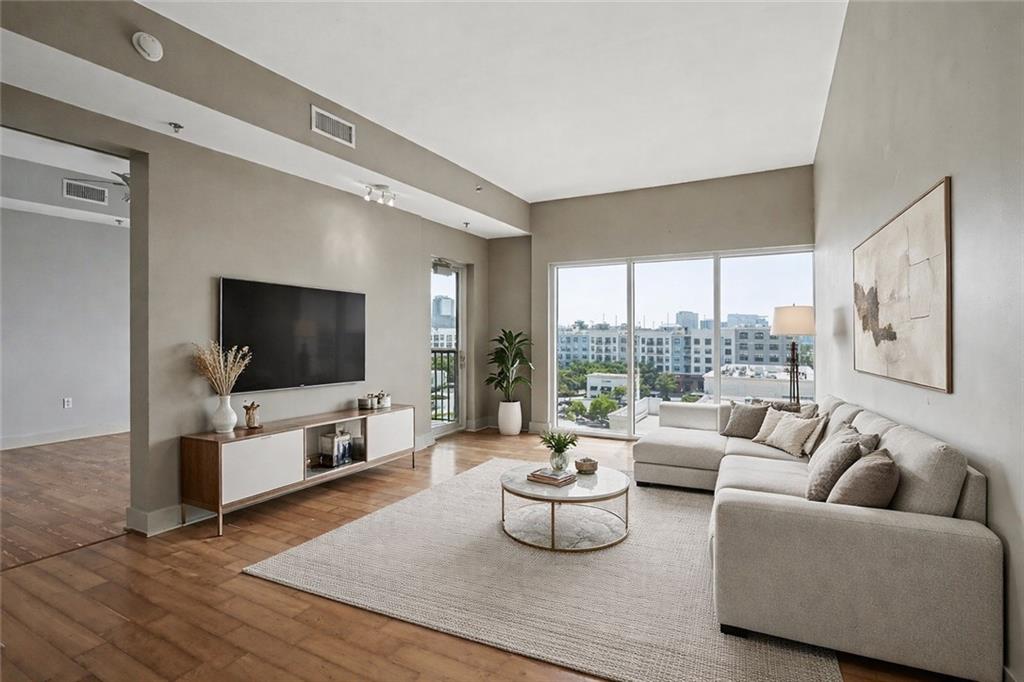 4561 Olde Perimeter Way 608