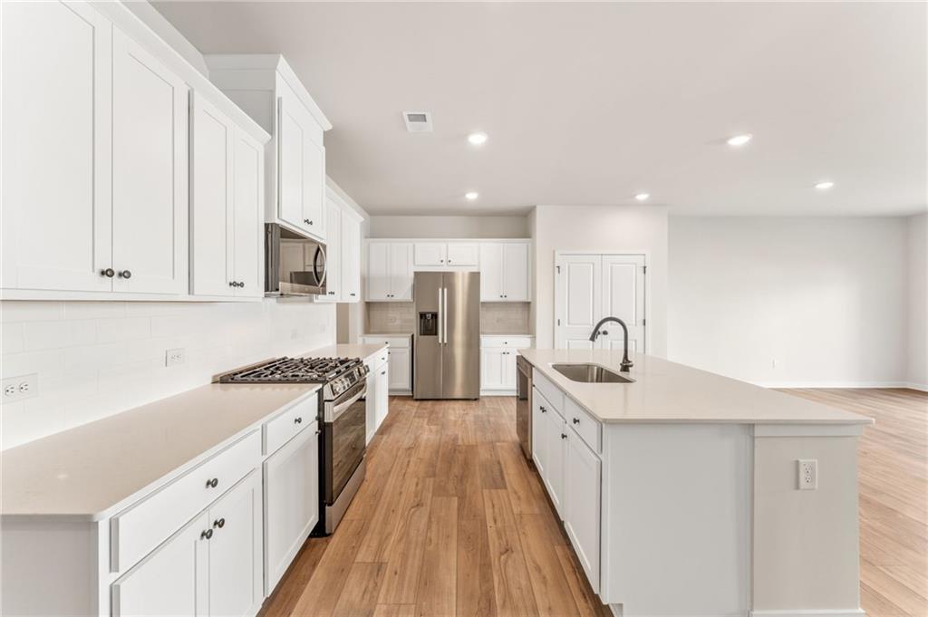 1379 Farmers Loop Lot 17