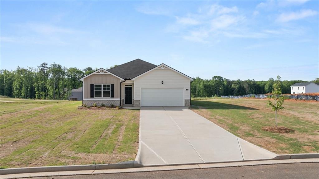 267 Kennelsman Drive, Griffin, Georgia image 2