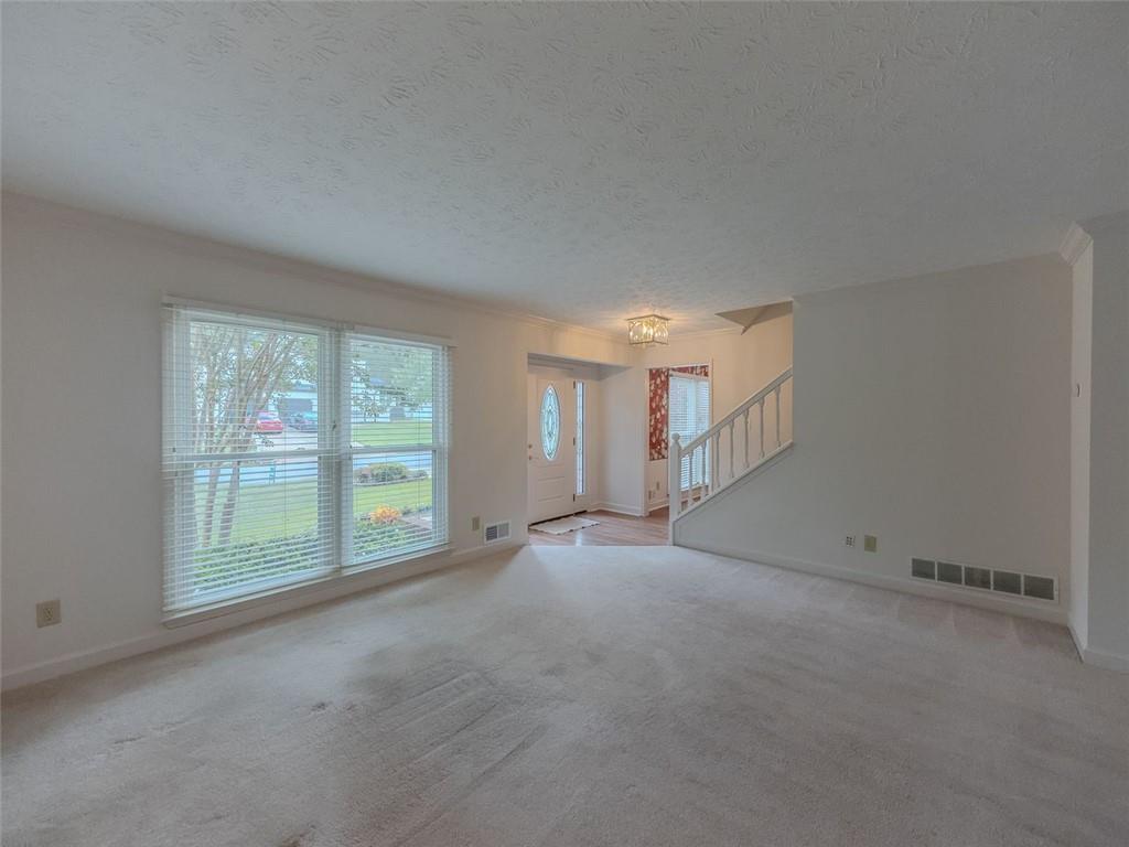 411 HUNTERS GLEN Court