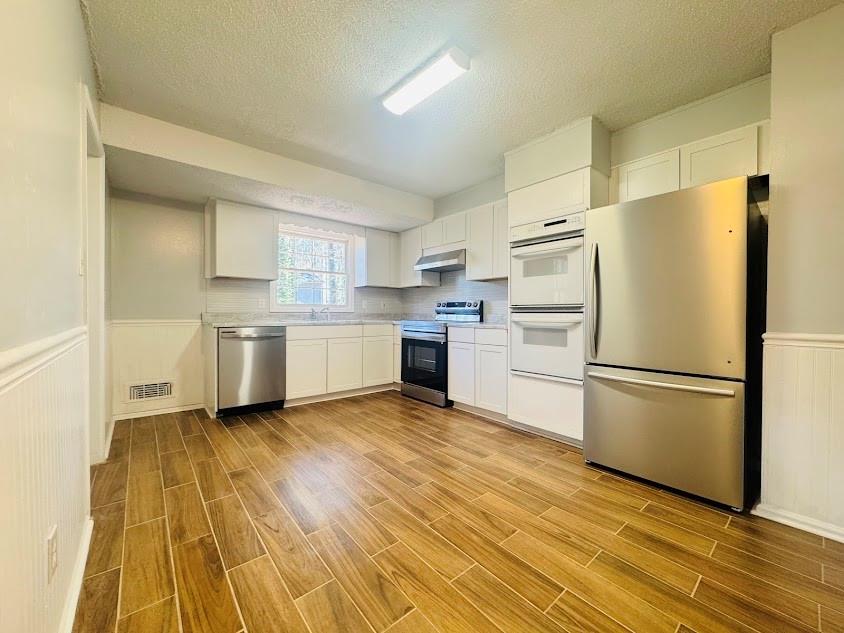 5345 Carriage Court, Atlanta, Georgia image 6
