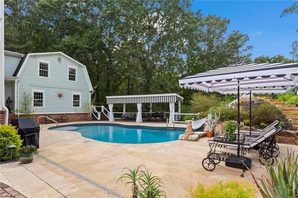 285 Old Hornage Road