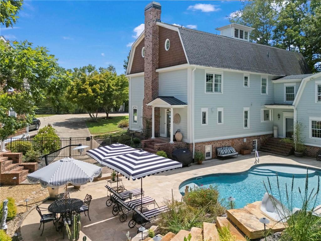 285 Old Hornage Road