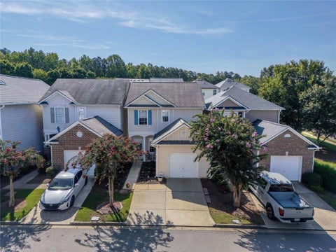 Homes For Sale - 4706 Autumn Rose Trail<br/> Oakwood, GA 30566