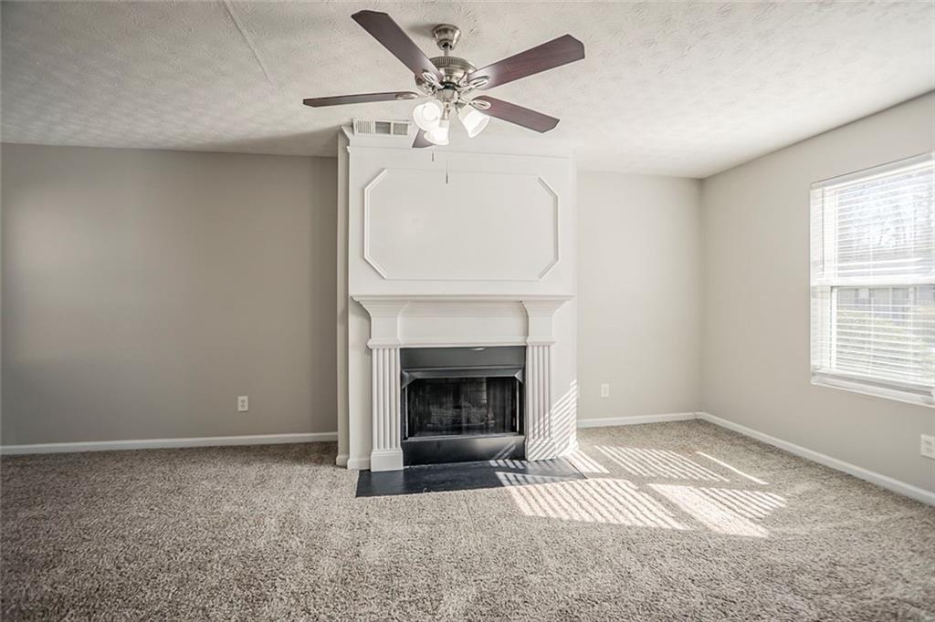 3420 Lineview Drive, Ellenwood, Georgia image 6