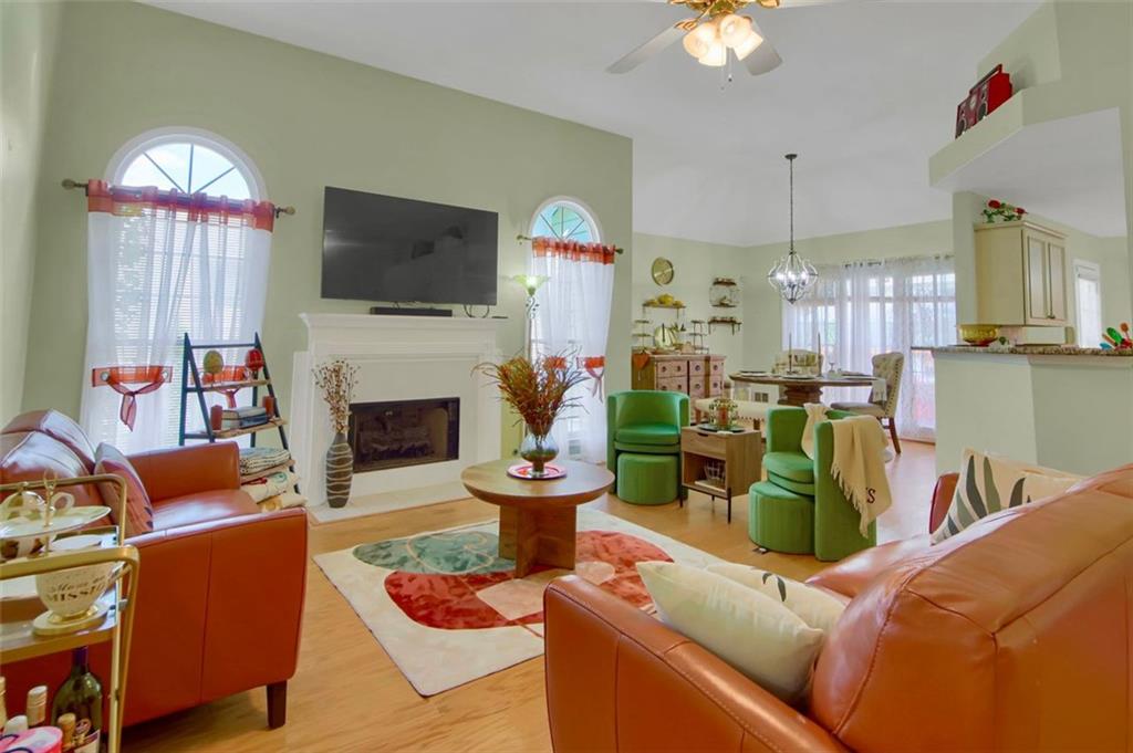 3492 Heatherwood Court