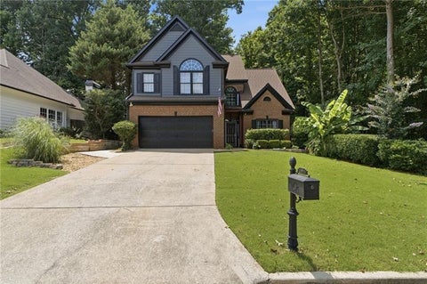 Homes For Sale - 1075 S Bethany Creek Drive<br/> Fulton County, Alpharetta, GA 30004