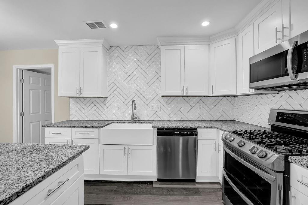3571 Kennesaw Station Drive, Kennesaw, Georgia image 9
